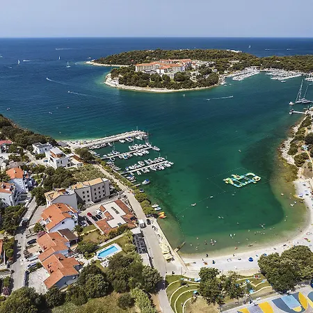 Holiday home Sunny Just 10 Meters To The Sea *