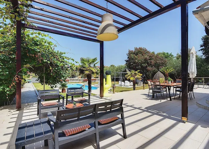 Sunny Just 10 Meters To The Sea * Pjescana Uvala